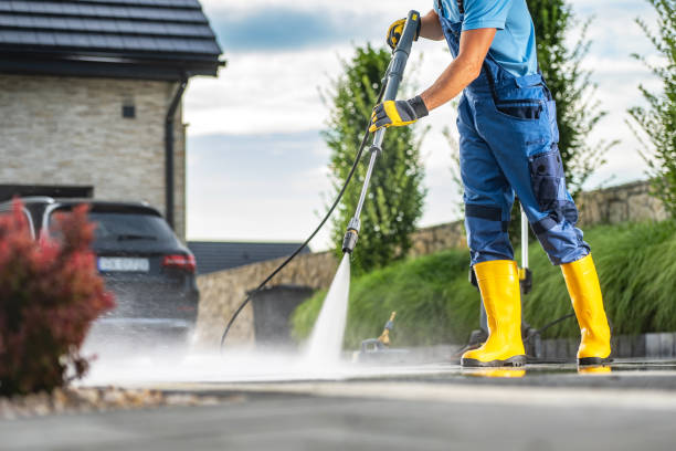 Best Commercial Building Pressure Washing  in Ballville, OH